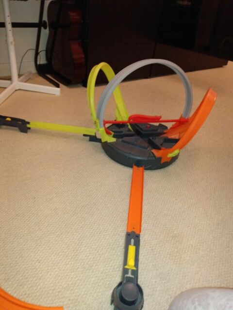 hot wheels roto revolution cars